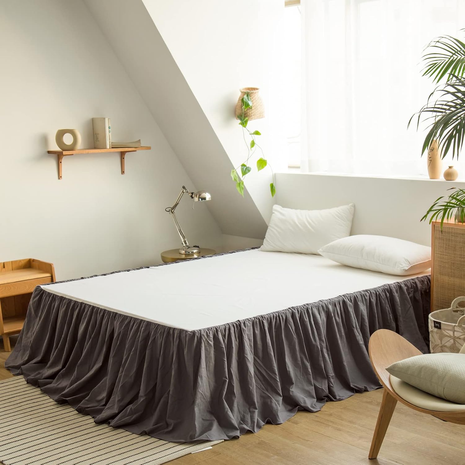 BISELINA French Linen Bed Skirt with Pleated Frills 18-Inch Tailored Drop Natural Flax Cotton Blend Dust Ruffle Soft Cozy Farmhouse Bedding (18" King, Ruffle Linen)