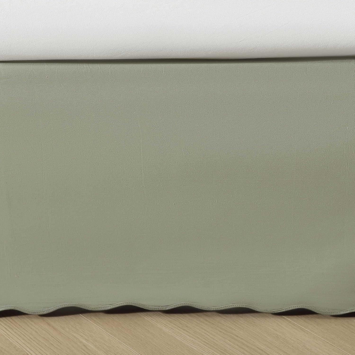 Stone Cottage - Queen Bedskirt, Cotton Tailored Bedskirt with Split Corners, Simple Stylish Home Decor (Solid Green, Queen)